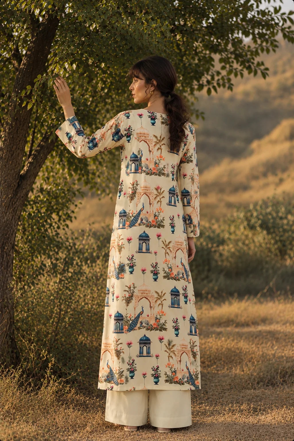 Ivory Courtyard Garden Print Long Kurta