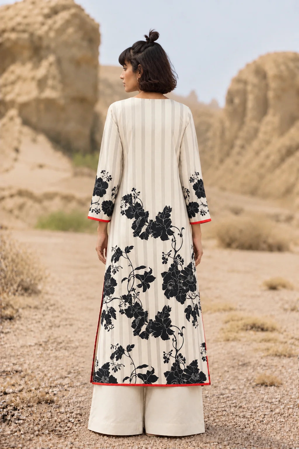 Ivory Bloom Stripe 2-Piece Kurta Set