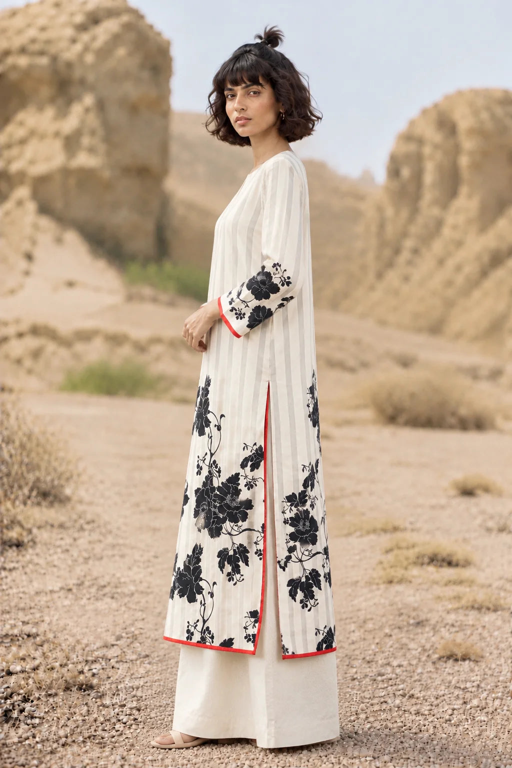 Ivory Bloom Stripe 2-Piece Kurta Set